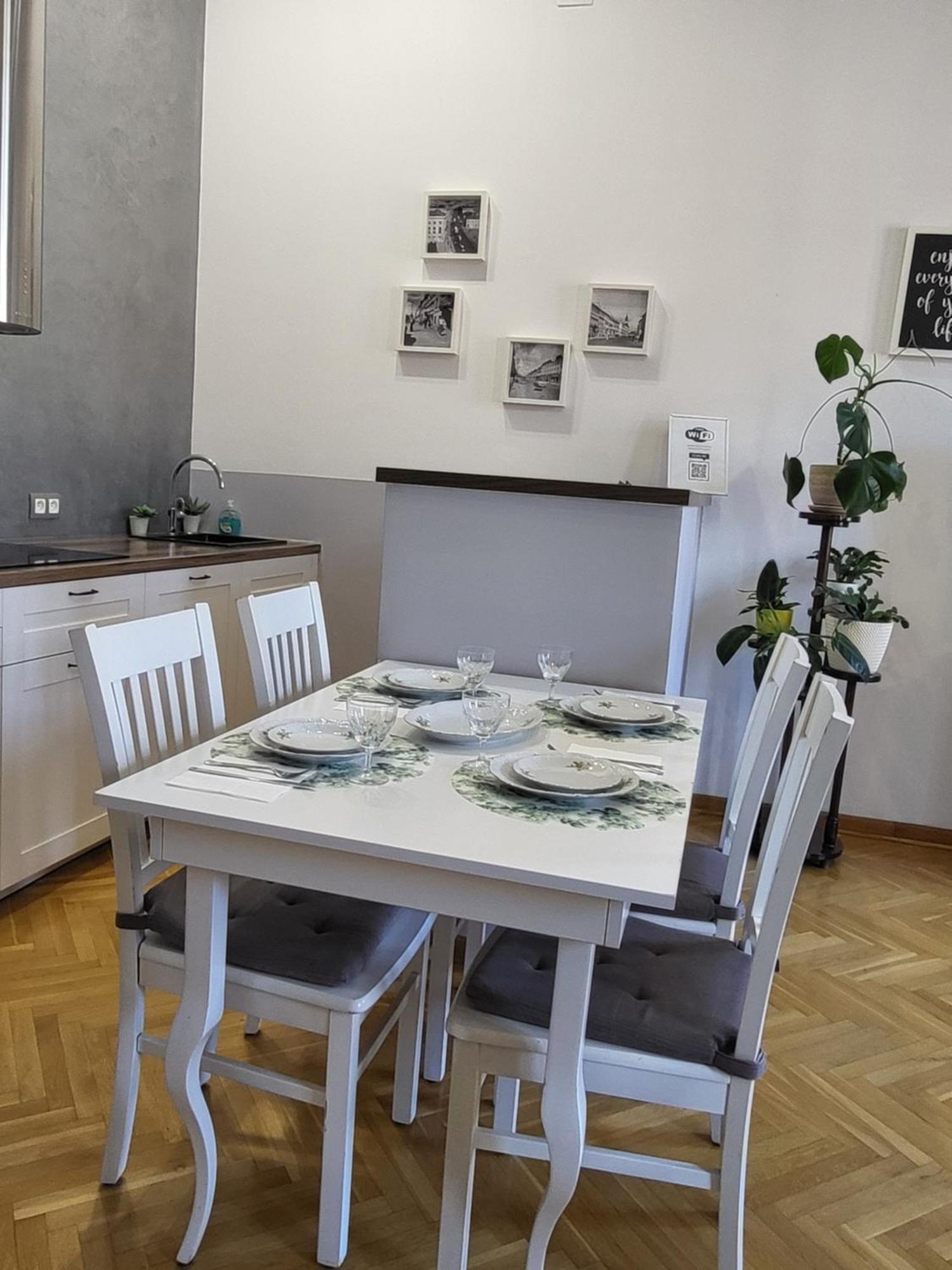 Novo Mundo Apartment Warsaw Luaran gambar